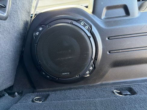 Used 2020 Jeep Wrangler Unlimited Sahara w/ Uconnect 4C Nav & Sound Group AWD/4WD image 15