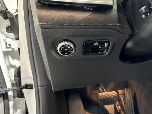 Certified 2024 Mercedes-Benz EQE 350+ 4MATIC SUV image 17