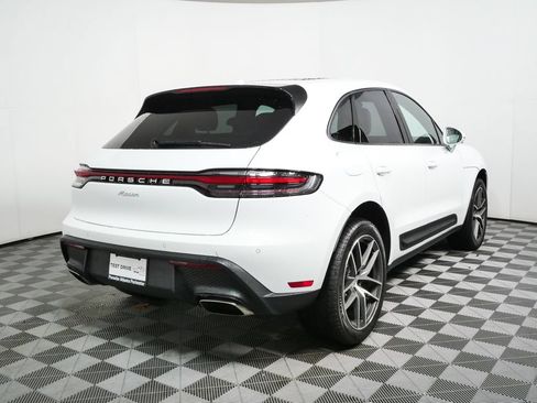 New 2026 Porsche Macan AWD/4WD image 38