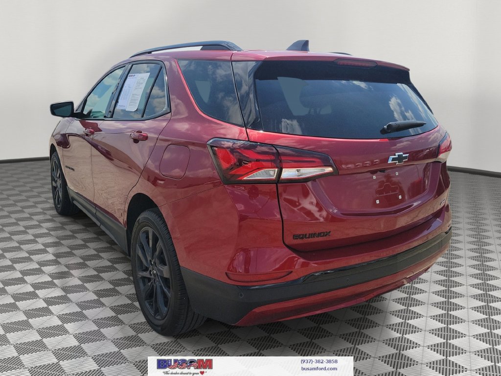 Used 2024 Chevrolet Equinox RS FWD image 3