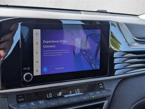 Used 2025 Toyota Camry LE FWD image 19