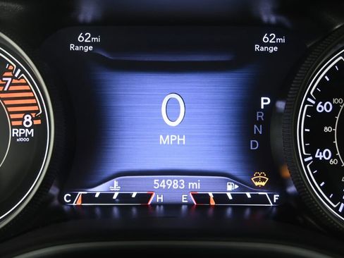 Used 2022 Jeep Cherokee Latitude Lux w/ Sun & Sound Group image 27