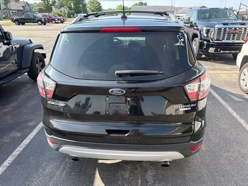 Used 2018 Ford Escape Titanium w/ Ford Safe & Smart Package AWD/4WD image 4