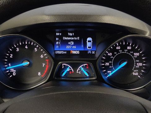 Used 2018 Ford Escape SE w/ SE Sync 3 Package FWD image 23