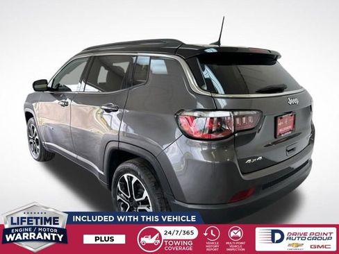 Used 2023 Jeep Compass Limited AWD/4WD image 6