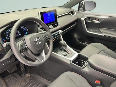 Used 2024 Toyota RAV4 SE w/ Weather & Moonroof Package AWD/4WD image 13