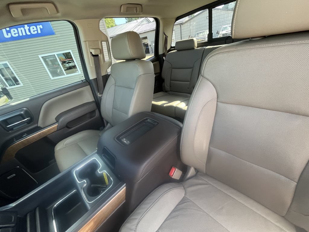 Used 2017 Chevrolet Silverado 2500 LTZ w/ Duramax Plus Package AWD/4WD image 26