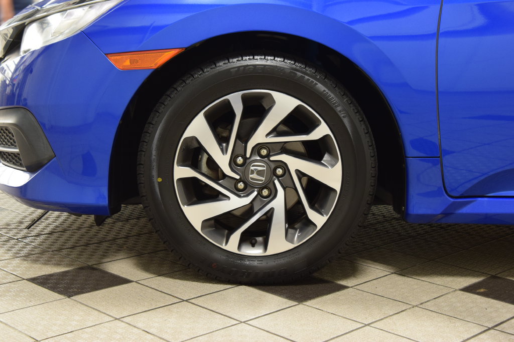 Used 2018 Honda Civic EX image 22