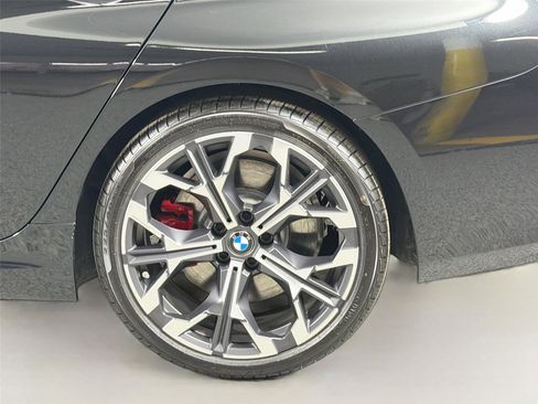 New 2026 BMW 330i Sedan w/ M Sport Package RWD image 29