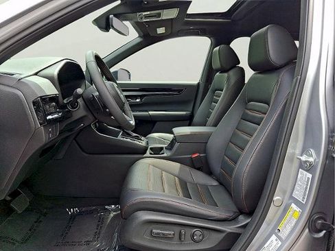 Used 2024 Honda CR-V Sport Touring image 11