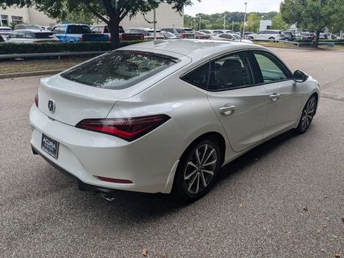 New 2025 Acura Integra FWD image 4