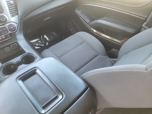 Certified 2018 Chevrolet Tahoe LS image 17