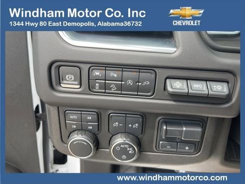 Used 2021 Chevrolet Tahoe Premier w/ Premium Package image 22