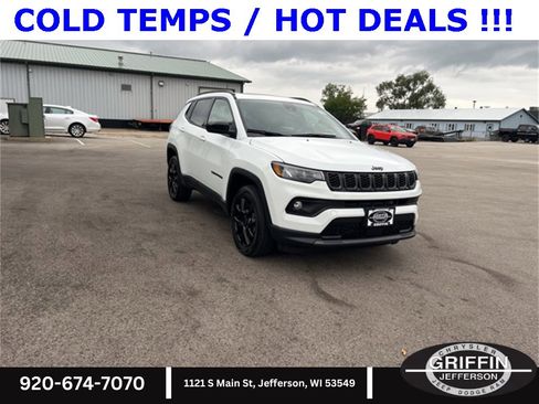 New 2025 Jeep Compass Latitude w/ Sun & Sound Group image 5