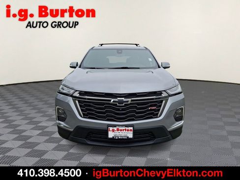 Used 2023 Chevrolet Traverse RS w/ LPO, Floor Liner Package AWD/4WD image 2