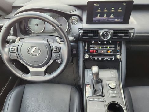 Certified 2023 Lexus IS 300 w/ Premium Package image 28