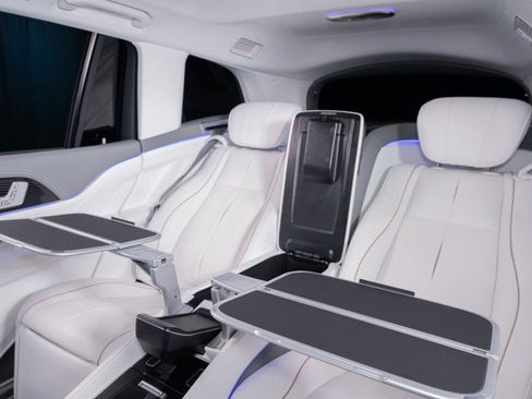 Certified 2023 Mercedes-Benz Maybach GLS 600 Maybach 600 4MATIC® SUV image 42