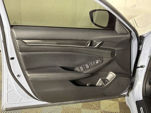 Certified 2022 Honda Accord Sport image 11