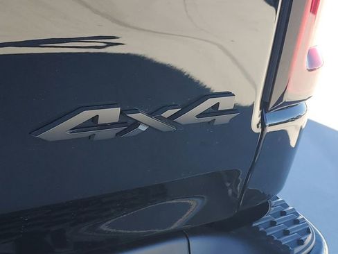 New 2026 RAM 1500 4x4 Crew Cab image 10