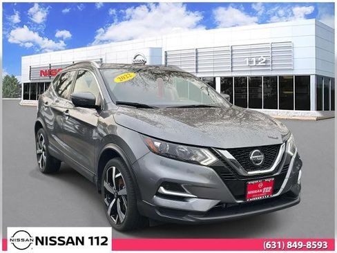 Certified 2022 Nissan Rogue Sport SL image 1