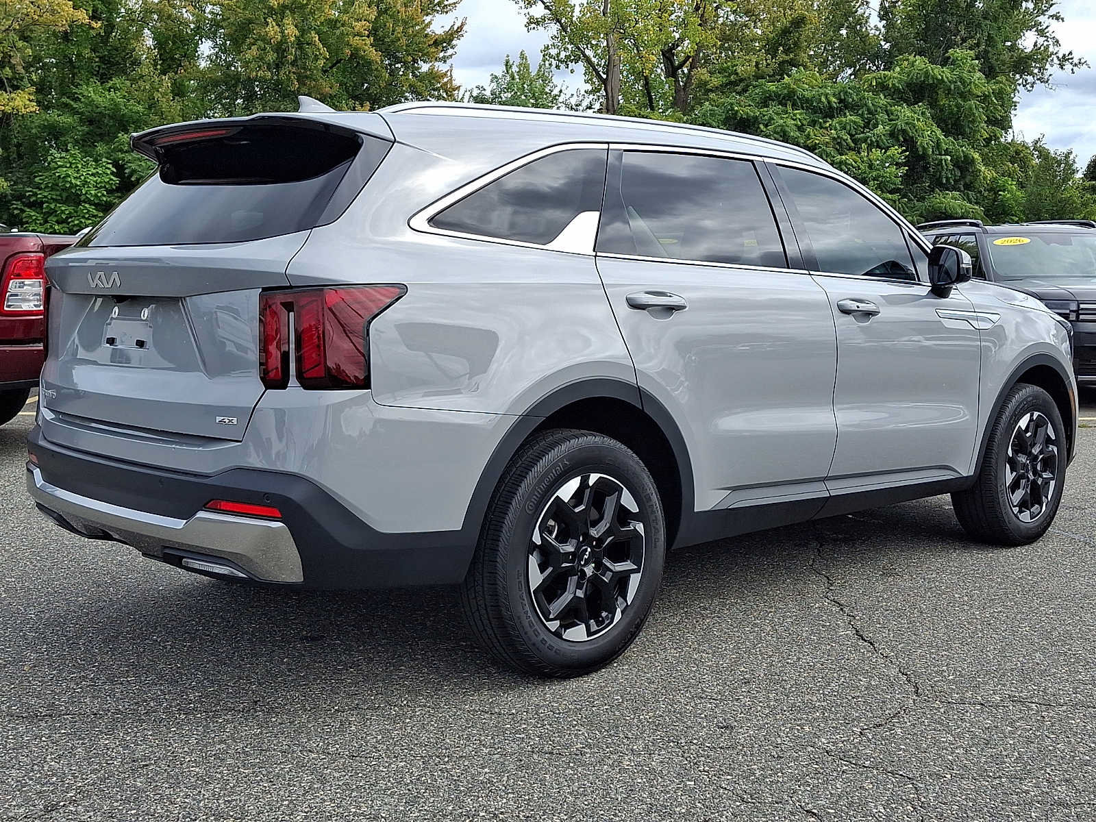 Used 2024 Kia Sorento S w/ Panoramic Sunroof Package AWD/4WD image 6