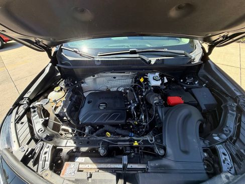 Used 2024 Buick Encore GX Preferred FWD image 36