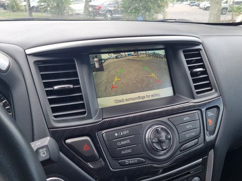 Used 2020 Nissan Pathfinder SV w/ Rock Creek Edition FWD image 28
