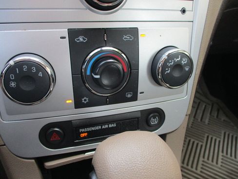 Used 2011 Chevrolet Malibu LS FWD image 29