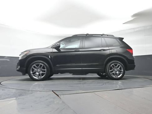 Used 2023 Honda Passport EX-L image 32