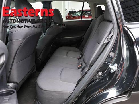 Used 2025 Toyota Corolla Cross LE FWD image 20