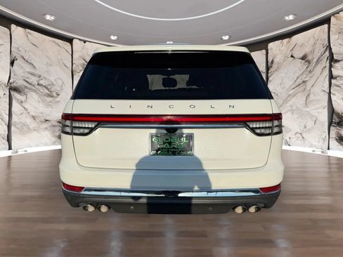 Used 2021 Lincoln Aviator Reserve w/ Elements Package Plus RWD image 6
