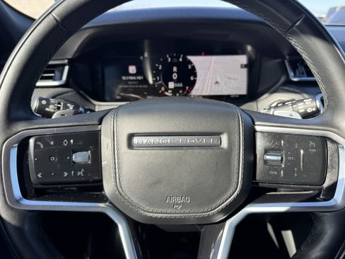 Used 2023 Land Rover Range Rover Velar R-Dynamic S image 23