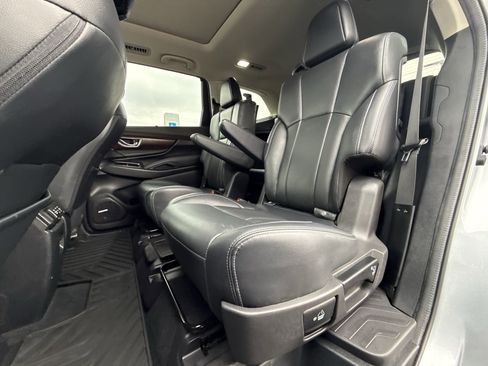 Certified 2024 Subaru Ascent Touring w/ Popular Package #2 image 16