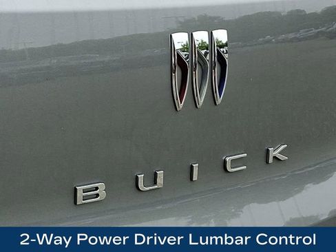 Used 2025 Buick Encore GX Avenir w/ Avenir Technology Package AWD/4WD image 33