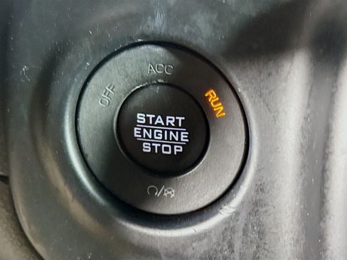 Used 2019 Jeep Wrangler Unlimited Sport S image 21