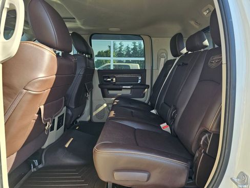 Used 2017 RAM 3500 Laramie Longhorn AWD/4WD image 17