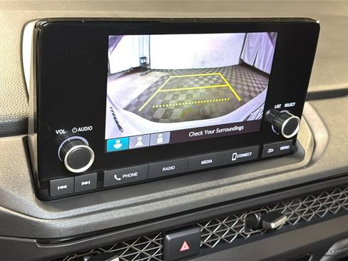 Used 2023 Honda Accord EX image 27