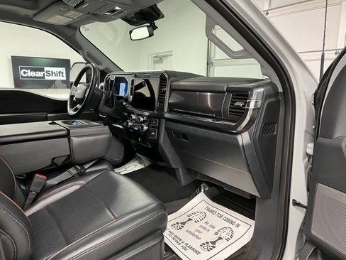 Used 2025 Ford F350 Lariat w/ Black Appearance Package AWD/4WD image 53