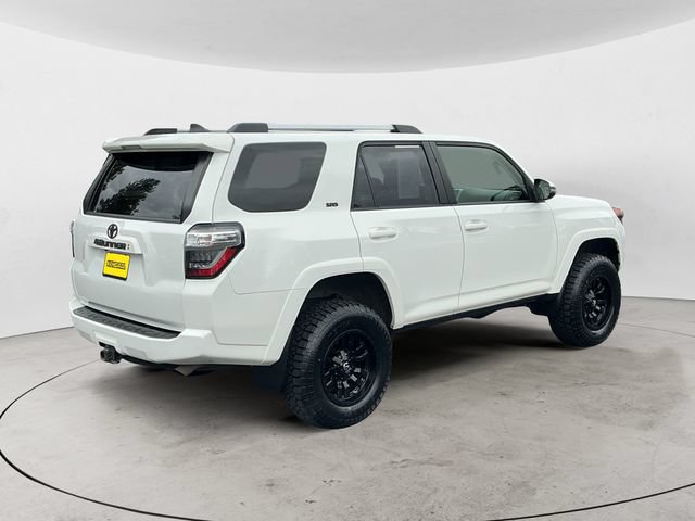 Used 2021 Toyota 4Runner SR5 Premium w/ Moonroof Package AWD/4WD image 5