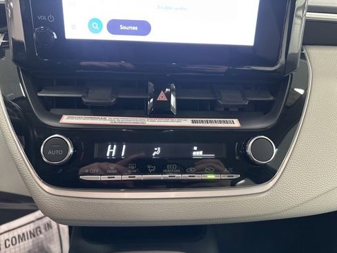 Certified 2024 Toyota Corolla LE image 17