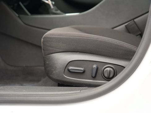 Used 2023 Chevrolet Malibu LT w/ Driver Confidence Package FWD image 15