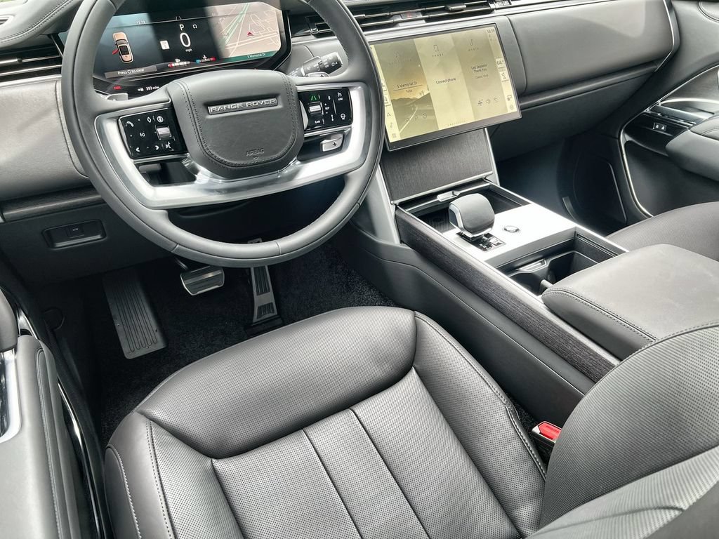 New 2026 Land Rover Range Rover SE AWD/4WD image 13