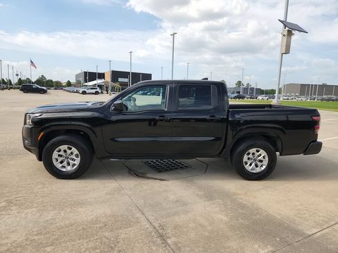 Certified 2025 Nissan Frontier S w/ S Utility Package RWD image 16
