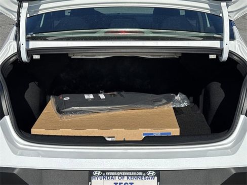 New 2026 Hyundai Elantra Blue image 18