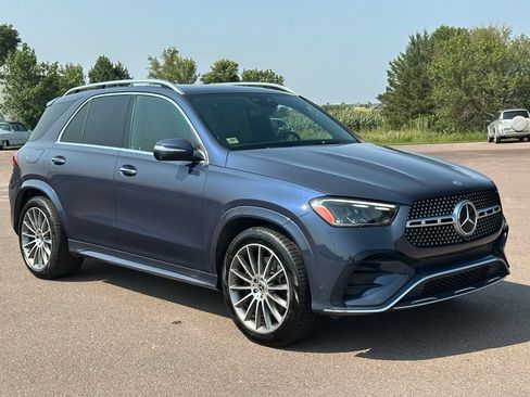 Used 2024 Mercedes-Benz GLE 450 4MATIC image 7