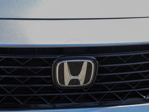 Certified 2024 Honda Accord LX image 4