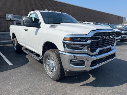 New 2026 RAM 2500 Tradesman image 3
