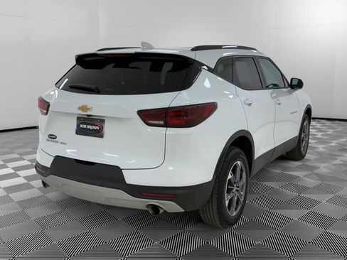Certified 2025 Chevrolet Blazer LT w/ Convenience Package AWD/4WD image 5