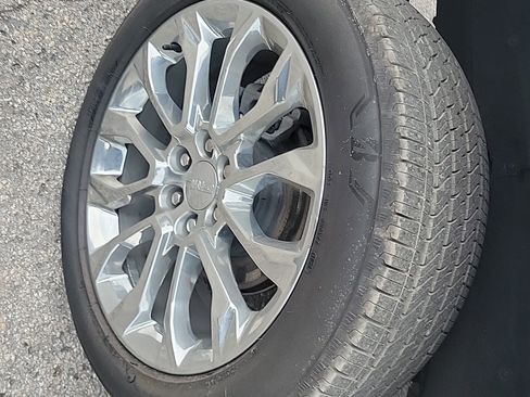 Used 2024 GMC Sierra 1500 Denali image 10