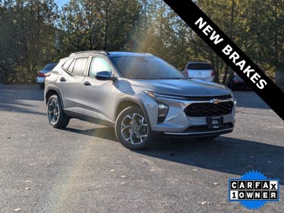 Used 2024 Chevrolet Trax LT w/ Driver Confidence Package